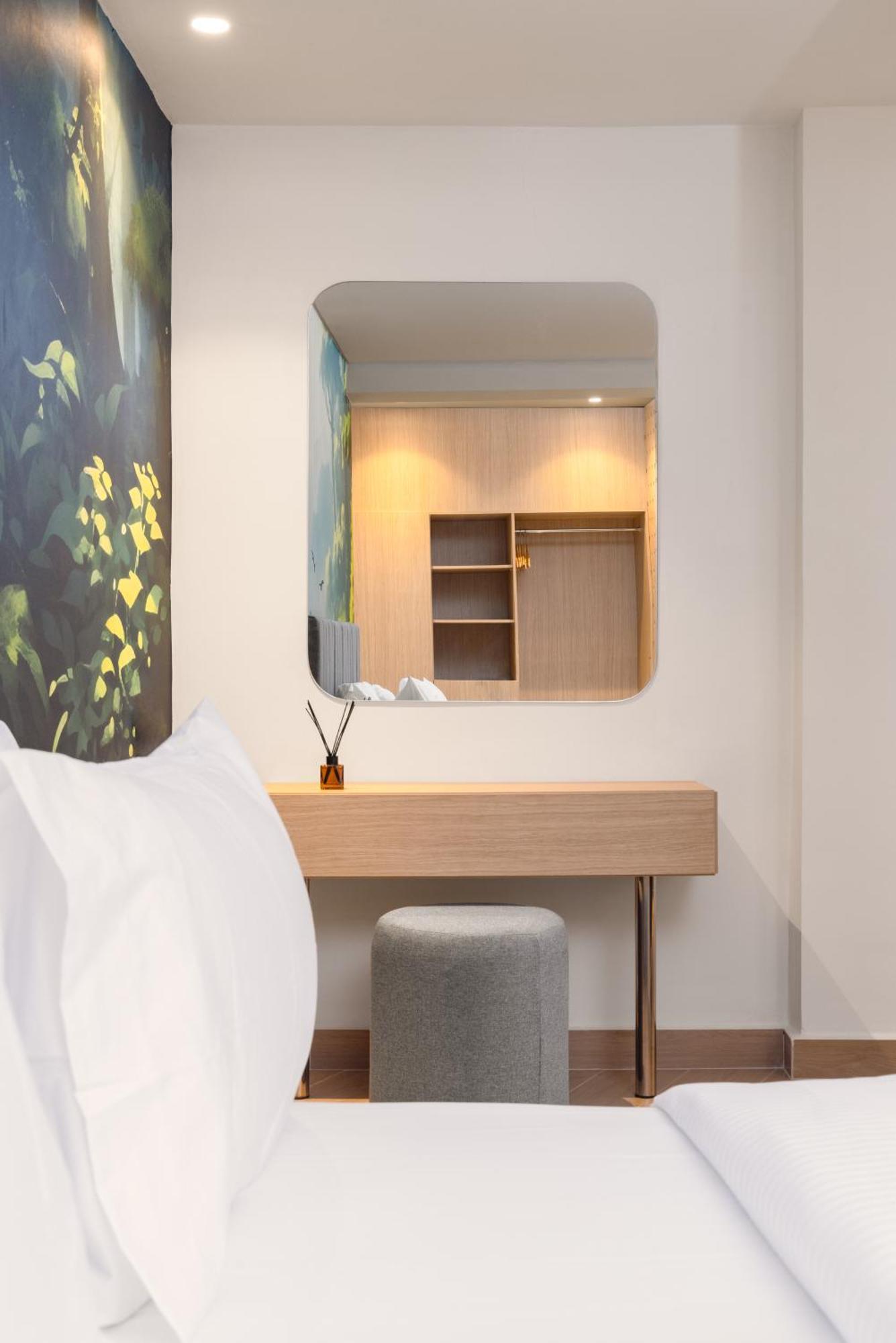 Tree House Boutique Hotel Абуджа Экстерьер фото